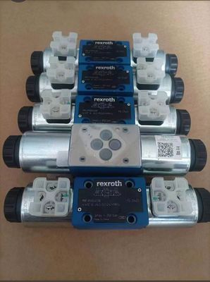 R978898524 4WE6H6X/EW230N9K4 R978898529 4WE10G3X/CW230N9K4 German Rexroth mechanical directional valve